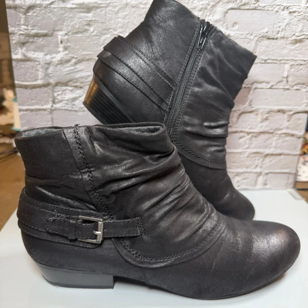 Kim Rogers Tanya Black Ankle Boots Women's 10M Ruched Buckle Side Zip Classic